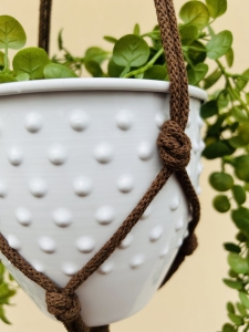 Kwietnik wiszący makrama ze sznurka boho BRĄZ