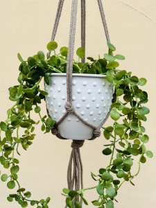 Kwietnik wiszący makrama ze sznurka boho CIEMNY BEŻ