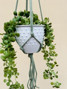 Kwietnik wiszący makrama ze sznurka boho PISTACJA