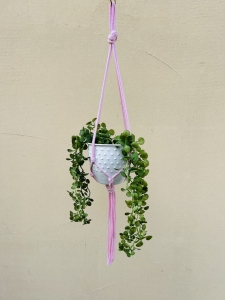 Kwietnik wiszący makrama ze sznurka boho RÓŻ
